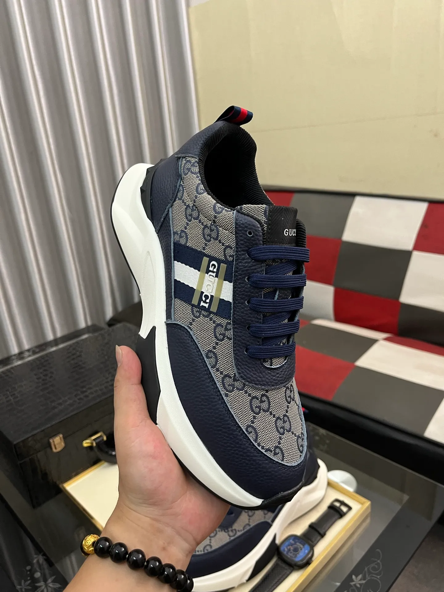 Men's Men's Shoes 💰458 ⌚️⌚️[GUCCI] Gucci men's casual shoes are absolutely popular 🔥The ultimate matching item for trendy men! The charm of super texture is irresistible, the main recommendation, the flower leather color is bright! The upper is made of high-quality brand printed fabric with cowhide, breathable leather lining and wear-resistant rubber sole, noble and elegant! Extremely comfortable🎁🎁You can be as handsome as you want💪 38-445⃣️colors available